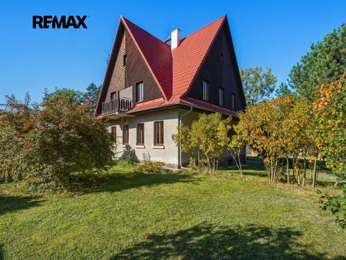 Prodej domu 236 m², pozemek 1649 m²