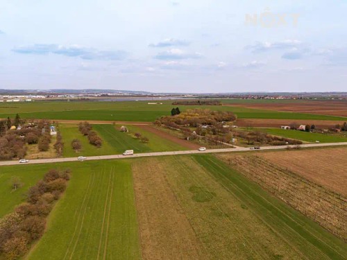 Prodej stavebního pozemku 2814 m²