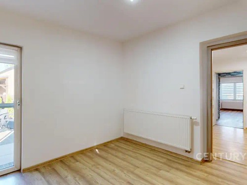 Prodej domu 180 m², pozemek 385 m²