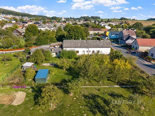 Prodej stavebního pozemku 1096 m²