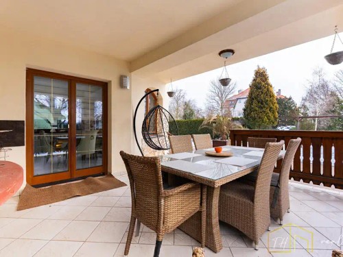 Prodej domu 400 m², pozemek 1728 m²