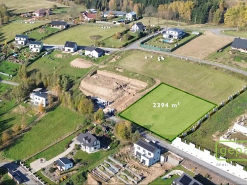 Prodej stavebního pozemku 1999 m²