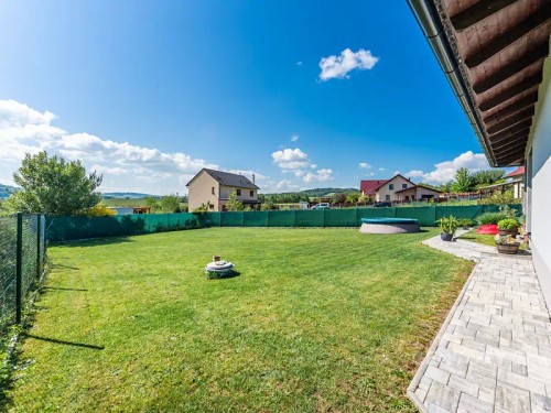 Prodej domu 226 m², pozemek 987 m²