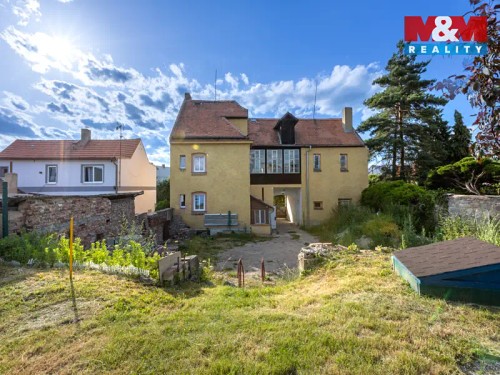 Prodej domu 219 m², pozemek 665 m²