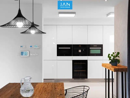 Prodej domu 385 m², pozemek 1560 m²