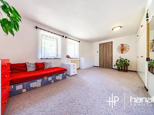 Prodej domu 277 m², pozemek 3924 m²