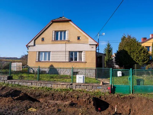 Prodej domu 80 m², pozemek 1042 m²