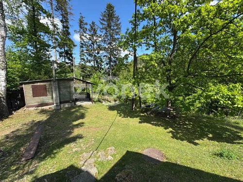 Prodej chaty 18 m², pozemek 1 m²