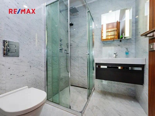 Prodej domu 365 m², pozemek 623 m²