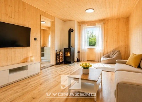 Prodej chaty 24 m², pozemek 25 m²