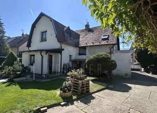 Prodej domu 240 m², pozemek 719 m²