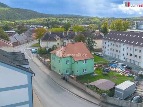 Prodej domu 360 m², pozemek 657 m²