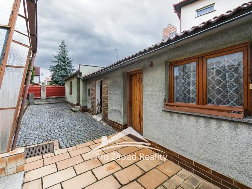 Prodej domu 196 m², pozemek 276 m²