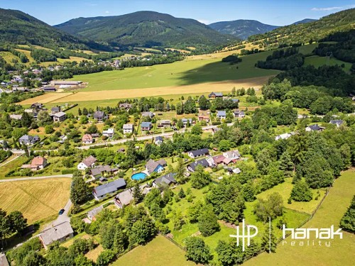 Prodej domu 277 m², pozemek 3924 m²