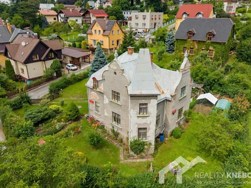 Prodej vily 259 m², pozemek 853 m²