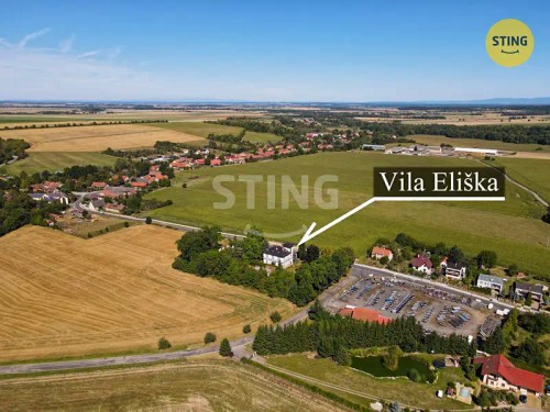 Prodej vily 700 m², pozemek 3228 m²