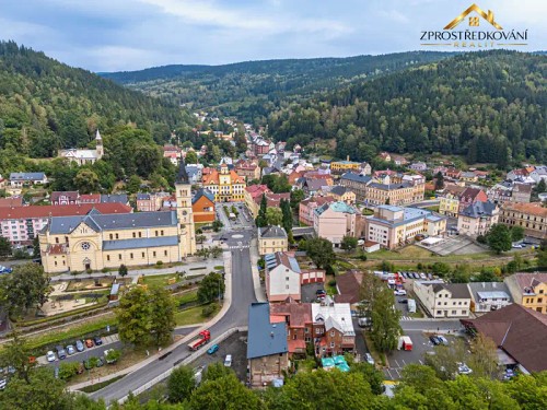 Prodej domu 380 m², pozemek 615 m²