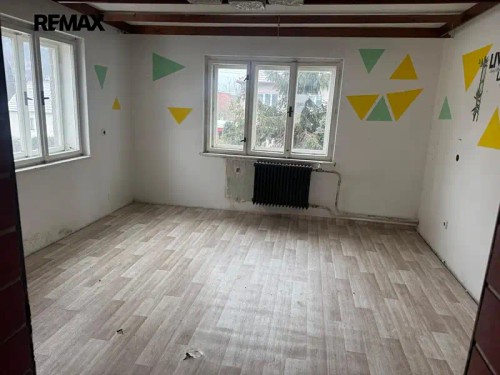 Prodej domu 280 m², pozemek 633 m²