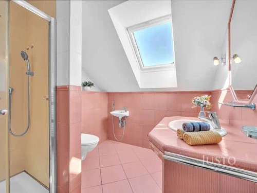 Prodej chaty 120 m², pozemek 646 m²