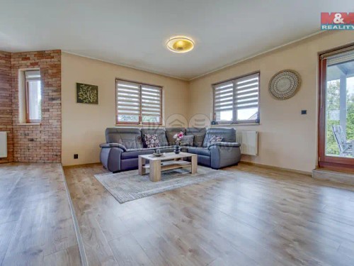 Prodaný  dům 128 m², pozemek 1800 m²