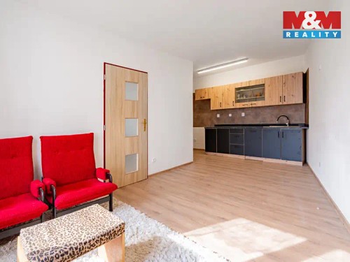 Prodej domu 350 m², pozemek 7949 m²