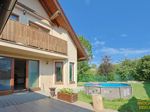 Prodej domu 190 m², pozemek 974 m²