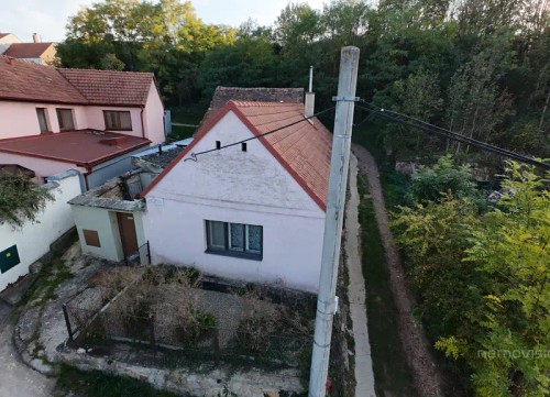 Prodej domu 100 m², pozemek 288 m²