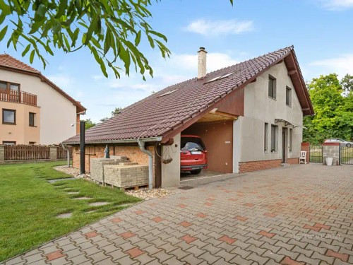 Prodej domu 143 m², pozemek 869 m²