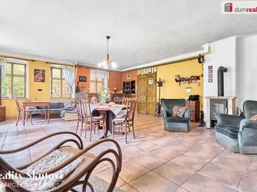 Prodej domu 350 m², pozemek 1149 m²
