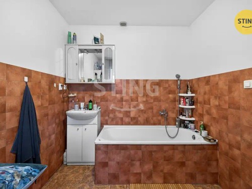 Prodej domu 280 m², pozemek 446 m²