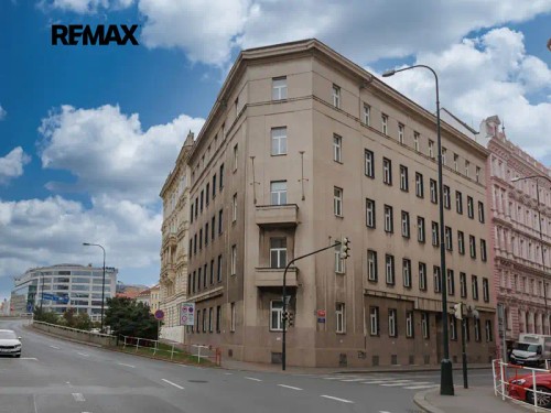 Prodej bytu 3+kk 64 m²