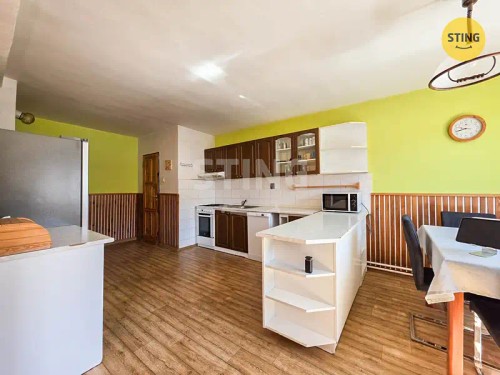 Prodej domu 298 m², pozemek 158 m²