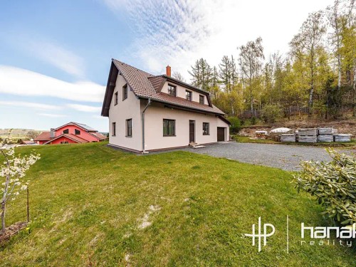 Prodej domu 170 m², pozemek 1384 m²