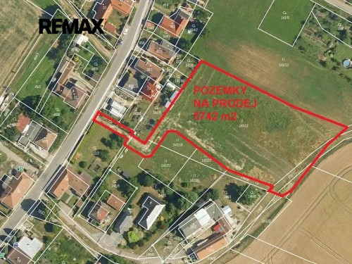 Prodej stavebního pozemku 5742 m²