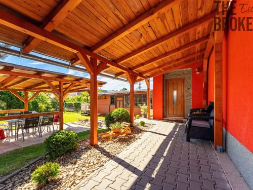 Prodej domu 187 m², pozemek 819 m²