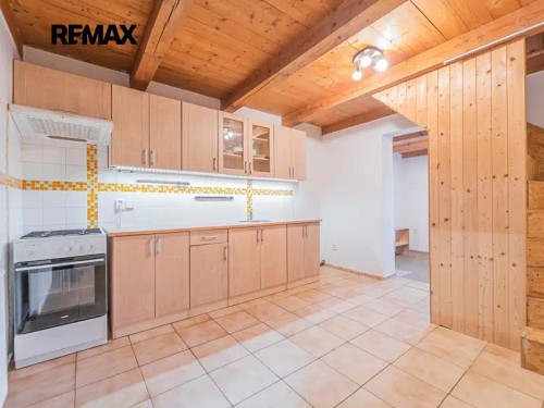 Prodaná chata 60 m², pozemek 406 m²
