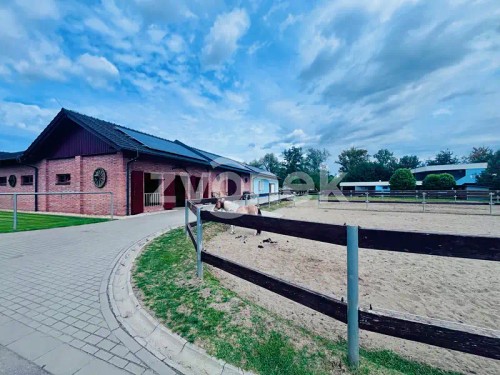 Prodej stavebního pozemku 2044 m²