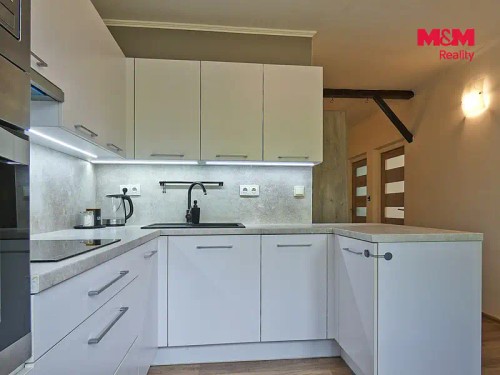 Prodej bytu 3+1 81 m²