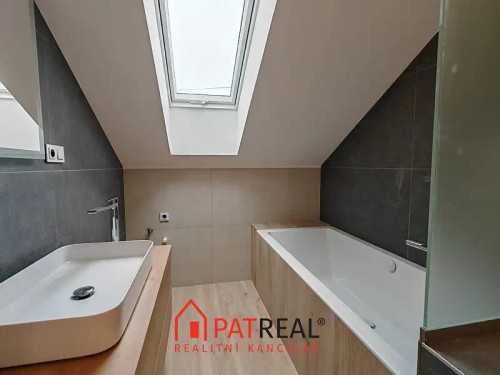Prodaný dům 102 m², pozemek 284 m²