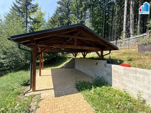 Prodej domu 145 m², pozemek 6115 m²