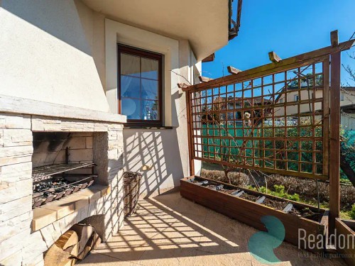 Prodej vily 174 m², pozemek 811 m²