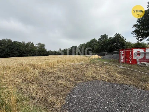 Prodej stavebního pozemku 1099 m²