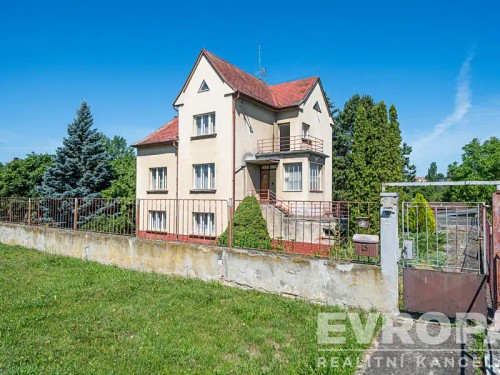 Prodej domu 186 m², pozemek 1260 m²