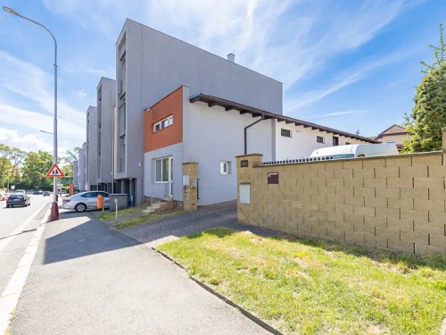 Prodej domu 266 m², pozemek 2701 m²
