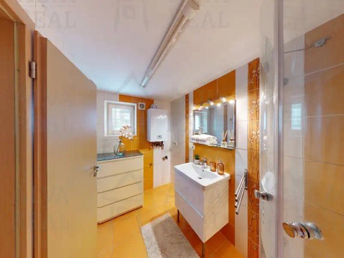 Prodej domu 141 m², pozemek 984 m²