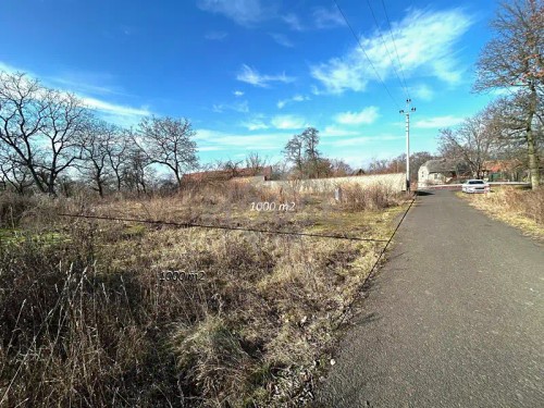Prodej stavebního pozemku 1001 m²