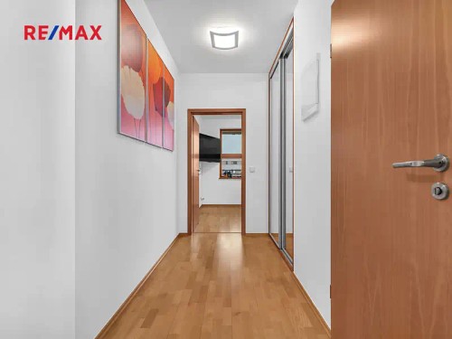 Prodej bytu 2+kk 60 m²