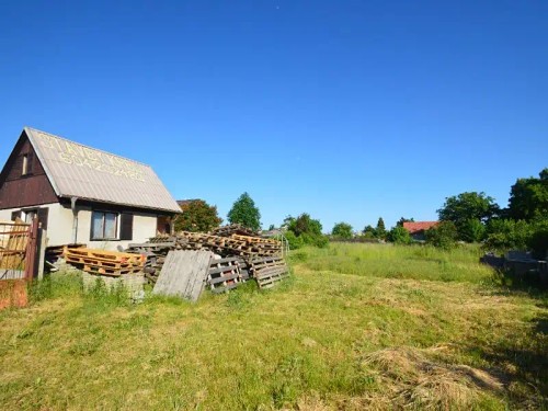 Prodej stavebního pozemku 1713 m²