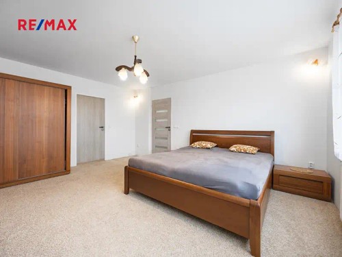 Prodej domu 204 m², pozemek 1006 m²