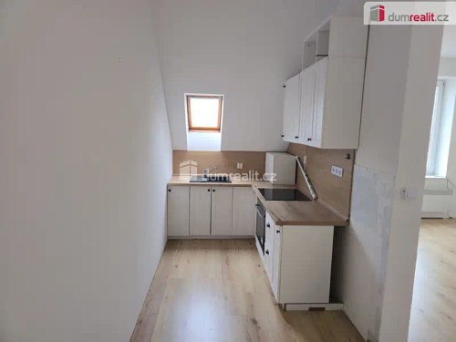 Prodej bytu 4+kk 72 m²